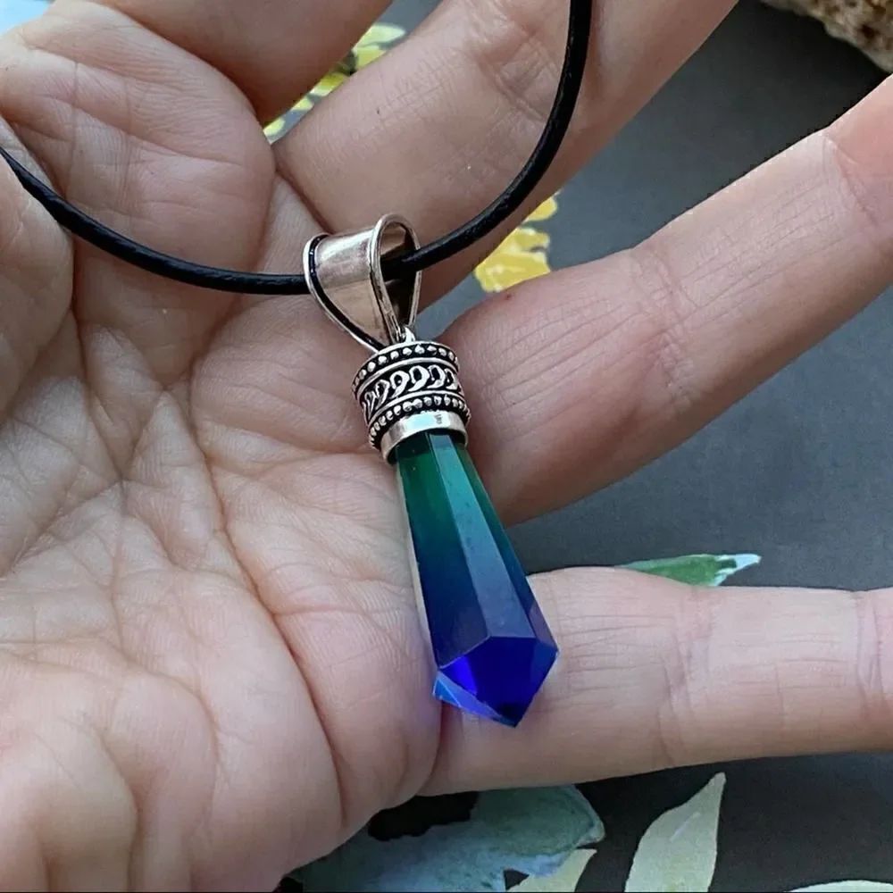 Bi-Color Faceted Tourmaline Point Necklace - Picture 2 of 4